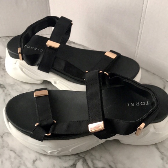 TORRID black sandals with sneaker bottoms - Picture 2 of 6